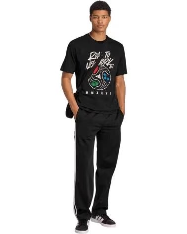 ADIDAS T-SHIRT FIFA 26™ NYNJ GRAPHIC UOMO BLACK