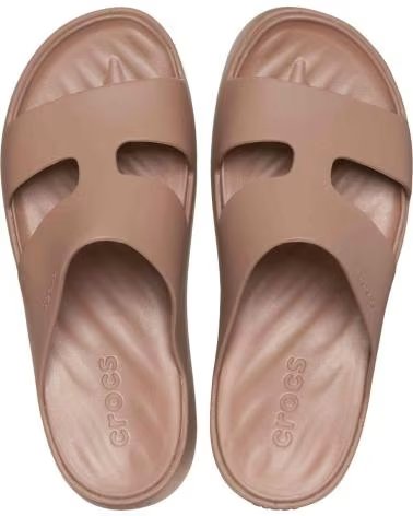 CROCS SANDALIAS GETAWAY PLATFORM TOE LOOP EN BEIGE PARA MUJER CAFE