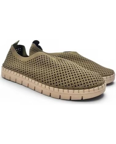 TIMBOS MOCASIN PICADO DE MUJER COLOR 133185 VERDE