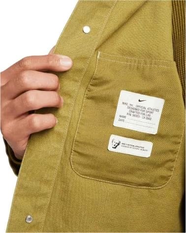 NIKE CHAQUETA FN0356-307 DE ESTILO UTILITARIO PARA HOMBRE MULTICOLOR