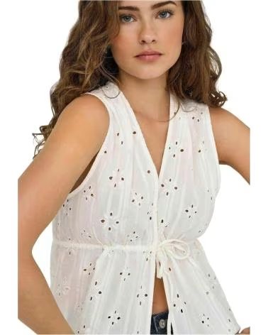 ONLY BLUSA 15352693 SIN MANGAS CON BORDADO INGLÉS BLANCO