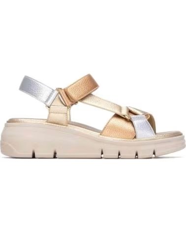 XTI SANDALIAS 145398- EN DORADO PARA MUJER ORO