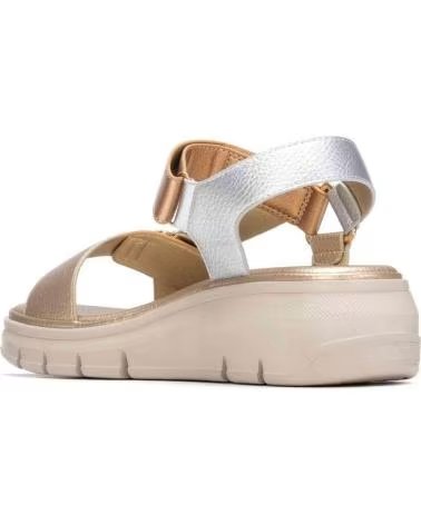 XTI SANDALIAS 145398- EN DORADO PARA MUJER ORO