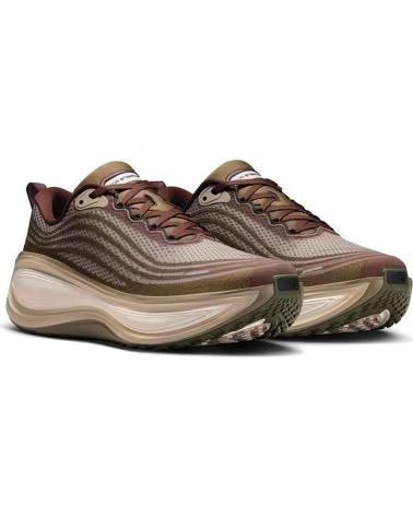 NIKE ZAPATILLAS DE RUNNING VOMERO PLUS PECAN EN MARRON PARA HOMBRE