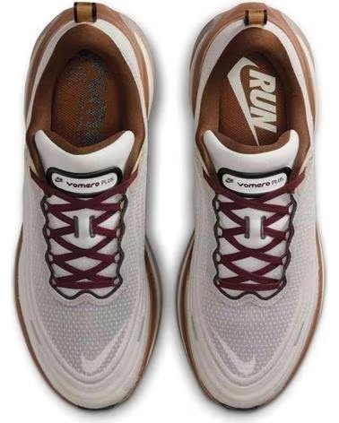 ZAPATILLAS NIKE VOMERO PLUS DE RUNNING