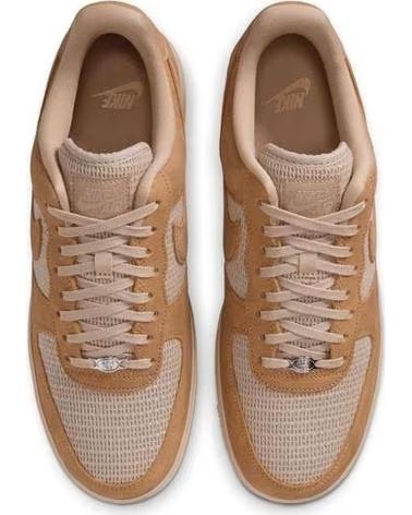 NIKE ZAPATILLAS AIR FORCE 1 07 LV8 TWINE EN MARRON PARA HOMBRE