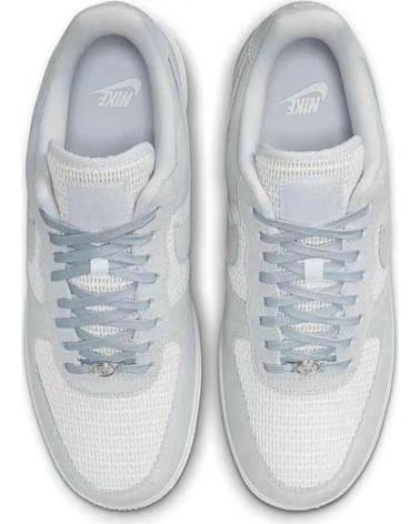 NIKE ZAPATILLAS AIR FORCE 1 07 LV8 OFF WHITE EN BLANCO PARA HOMBRE