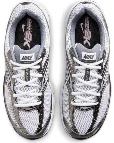 NIKE BASKETS AIR MAX MOTO 2K SMOKE GREY