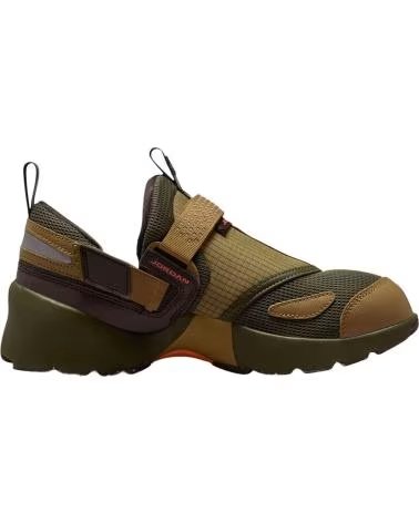 JORDAN BASKETS IO4190-300 FEMME