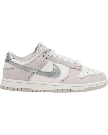 NIKE BASKETS II7651-133 BEIGE POUR FEMME