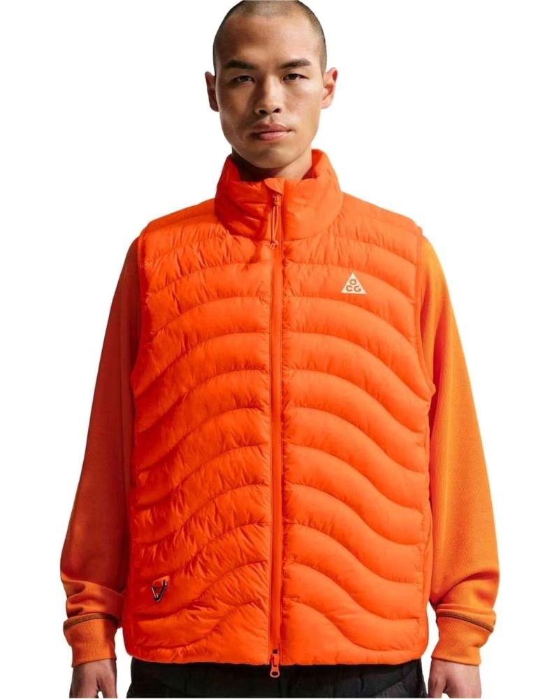 NIKE CHAQUETA HV0605-819 EN NARANJA PARA HOMBRE