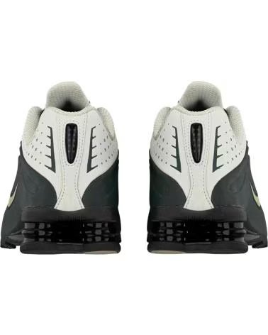 NIKE BASKETS SHOX HQ1988-300 POUR HOMME VERT GREEN