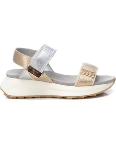 XTI SANDALIAS PLANAS MUJER 143874 ORO DORADO
