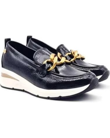 Início-XTI-MOCASSIM XTI 144224 PRETO COM CORRENTE DOURADA E PLATAFORMA ESPORTIVA-NEGRO
