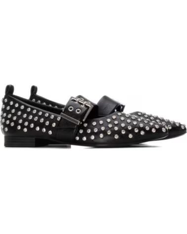 Startseite-XTI-XTI FLACHE MOKASSINS 144264 SCHWARZ MIT NIETEN UND SCHNALLE-NEGRO
