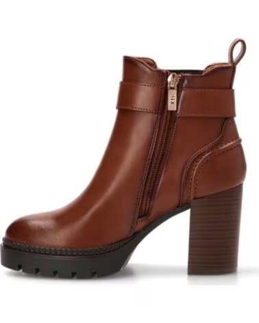 XTI 144521 STIEFELETTEN MIT ABSATZ UND ZIERSCHNALLE CAMEL