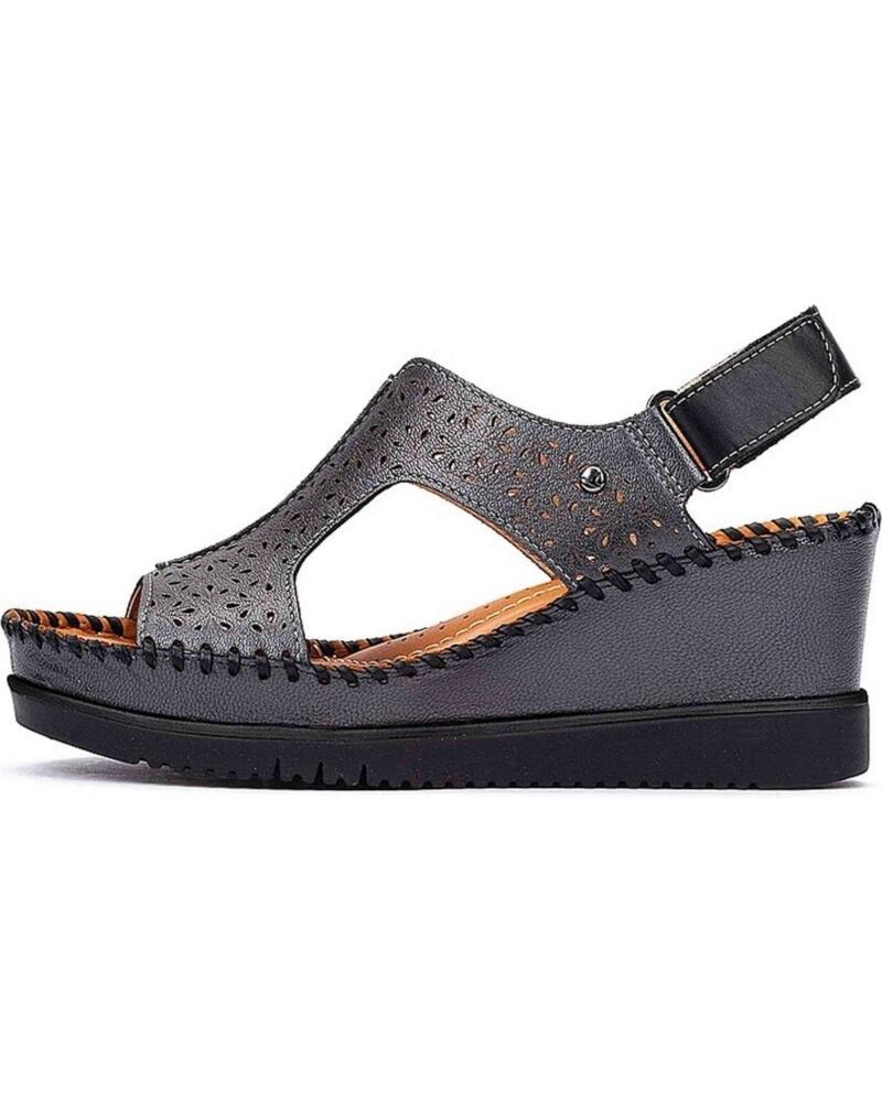 PIKOLINOS SANDALIAS AGUADULCE CON CUÑA Y DETALLE CALADO GRIS