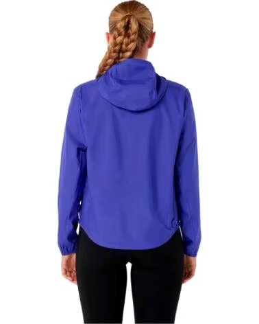 ASICS CHAQUETA CORTAVIENTOS CORE JACKET 2012D180-400 COBALTO MUJER