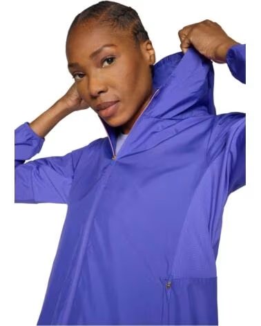ASICS CHAQUETA CORTAVIENTOS CORE JACKET 2012D180-400 COBALTO MUJER