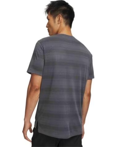 UNDER ARMOUR KURZARMSHIRT 6009517-025 GRAU UNISEX OSCURO