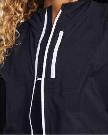 UNDER ARMOUR 1381881-001 DAMENJACKE IN SCHWARZ MULTICOLOR