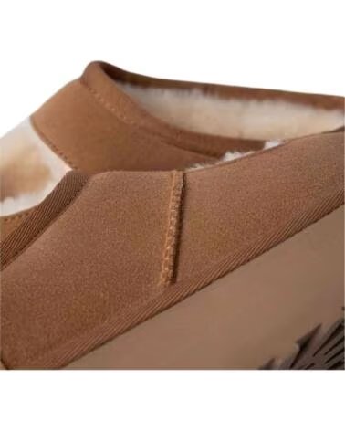 UGG TAMANCOS BEA MARY JANE EM CAMURÇA COM PLATAFORMA MUJER