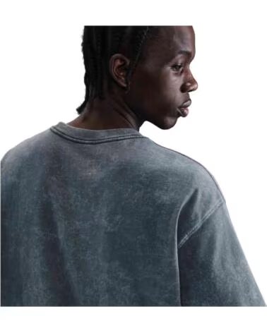 NIKE T-SHIRT HV1705-060 ANTHRACITE AVEC GRAPHIQUE