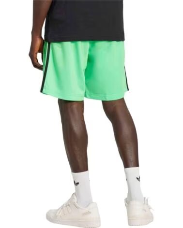 ADIDAS ADICOLOR FIREBIRD SHORTS IN GREEN SCRGRN-BLACK