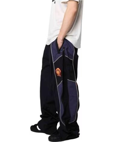 GRIMEY PANTALONI DELLA TUTA SHANGHAI LORDS NERO E VIOLA NEGRO