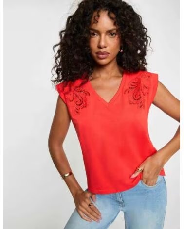 MORGAN CAMISETA DTRIP ROJA CUELLO V ROJO