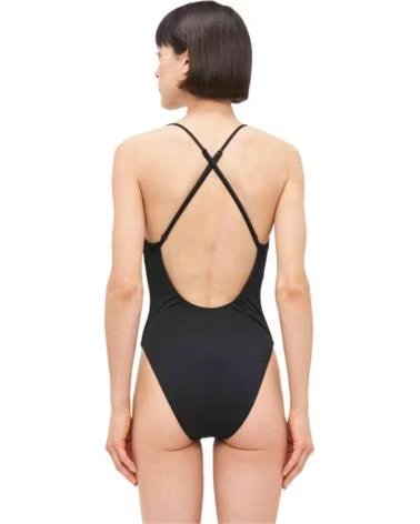 NIKE NESSF227-001 WOMEN´S SWIMSUIT BLACK