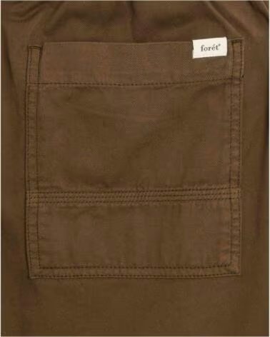 FORET PANTALÓN CORTO FORÉT F1003 ALGAE GREEN MARRÓN PARA HOMBRE