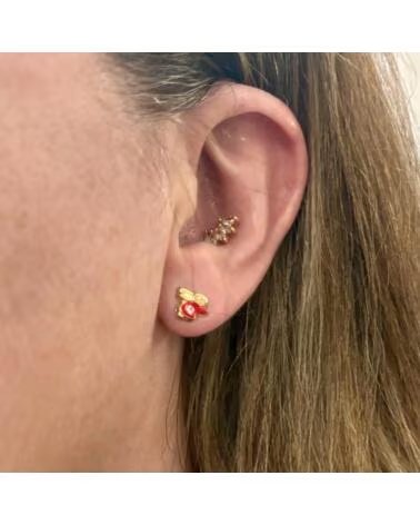 MINOPLATA Pendientes Conejito Rojo De Plata De Ley Chapada En Oro Con Cierre Rosca Bebe