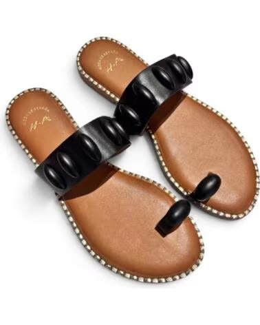 TIMBOS FLACHE ZEHENTRENNER-SANDALEN 132993 MIT NIETEN-DETAIL NEGRO