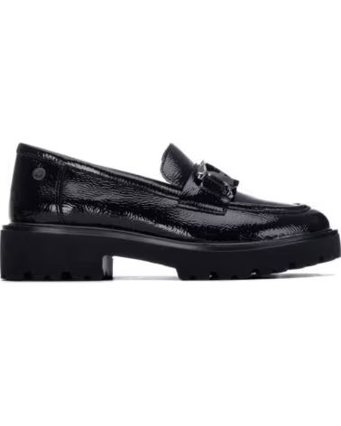 XTI MOCASSINO 146258 INVERNICIATO NERO CON DETTAGLIO CATENA E SUOLA CHUNKY NEGRO