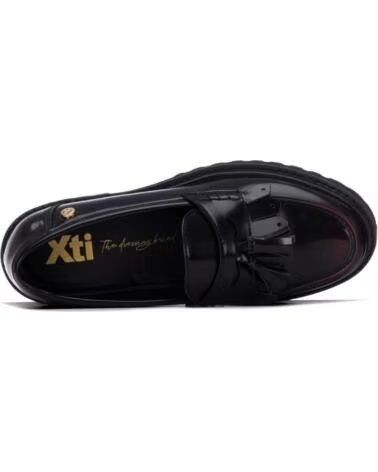 XTI 146300 BORDEAUX LOAFER BURDEOS