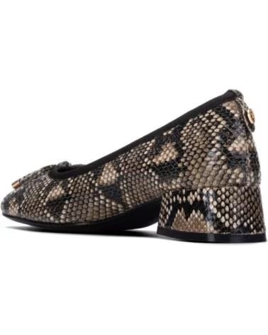 XTI ZAPATOS DE TACÓN BAJO 146378 TAUPE