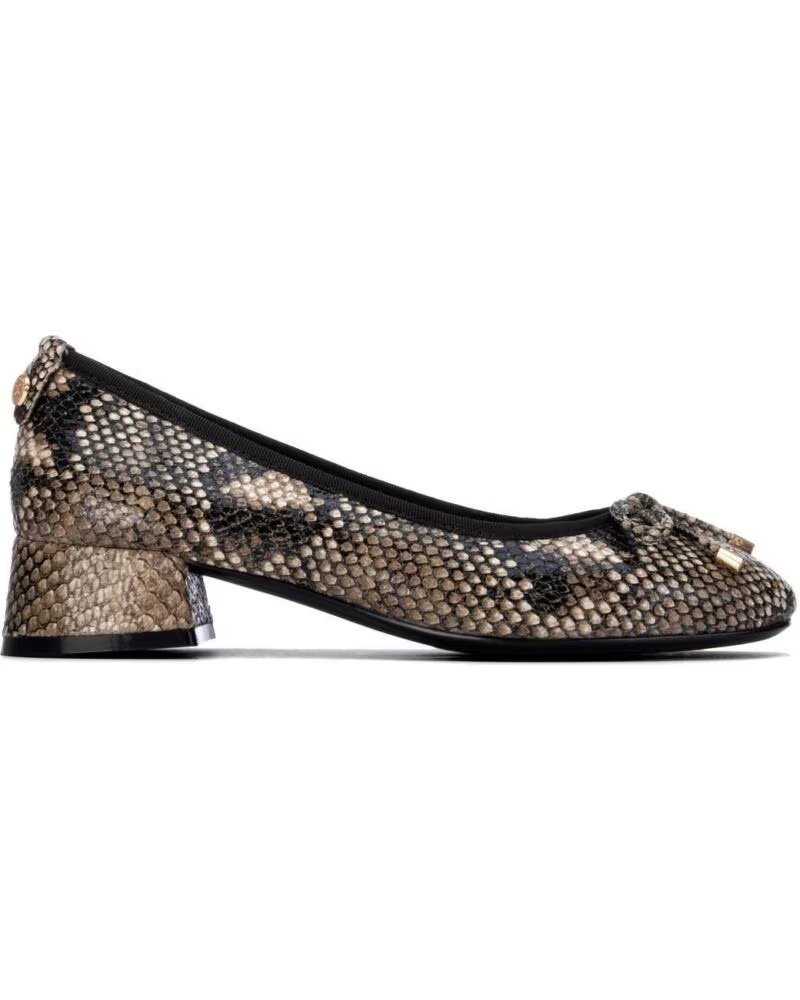 XTI ZAPATOS DE TACÓN BAJO 146378 TAUPE