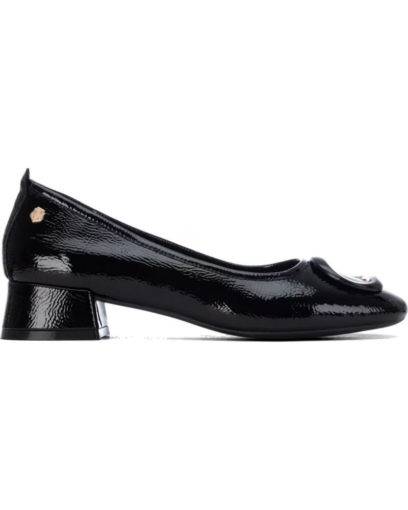 CARMELA 164363 ZAPATOS DE TACÓN BAJO CON HEBILLA NEGRO