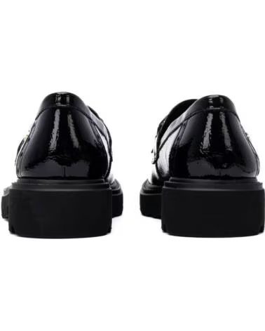 CARMELA MOCASSINO 164369 CON FIBBIA E SUOLA TRACK NEGRO