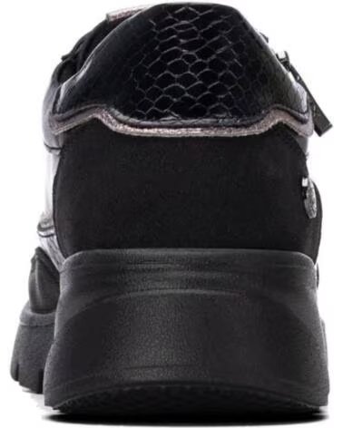 XTI ZAPATILLAS 146111 NEGRAS CON CREMALLERA Y PLATAFORMA NEGRO