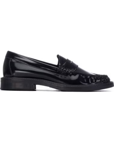 XTI Mocasines y nauticos mujer 146021 01 NEGRO
