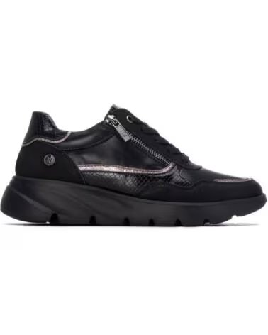 XTI ZAPATILLAS 146111 NEGRAS CON CREMALLERA Y PLATAFORMA NEGRO