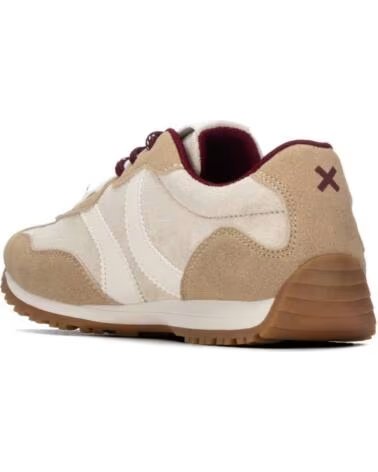XTI 146277 FREIZEITSCHUHE IN BEIGE IM RETRO-STIL