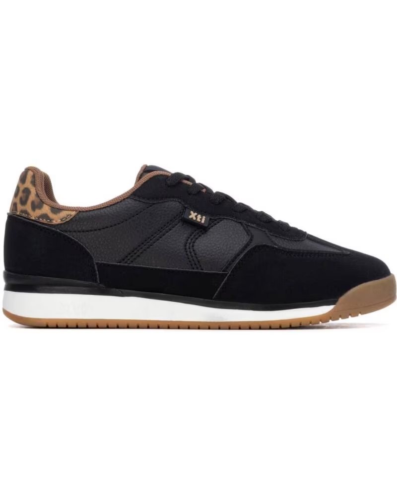 XTI ZAPATILLAS DEPORTIVAS 146273 EN COLOR NEGRO CON DETALLES ESTAMPADOS