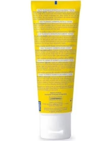 MUSTELA 