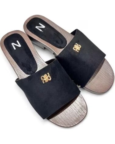 TIMBOS LOW HEEL CLOG 133457 NEGRO