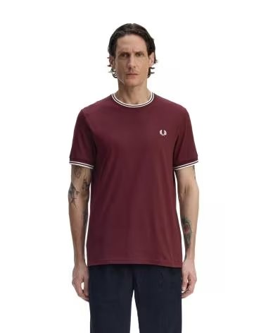 FRED PERRY KURZARM-T-SHIRT TWIN TIPPED BORDEAUX 64AOXBECRU
