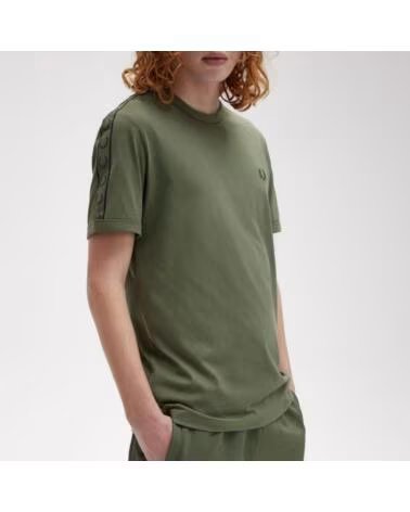 FRED PERRY T-SHIRT CONTRAST TAPE RINGER VERDE W49GRN
