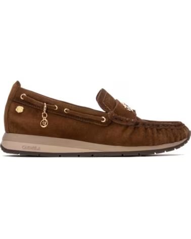 CARMELA 164236 CAMEL LEATHER LOAFERS WITH GOLD-TONE DETAILS